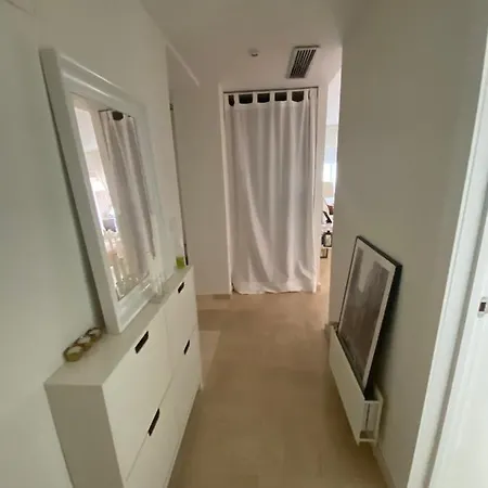 Apartment Homely Campos De Guadalmina *